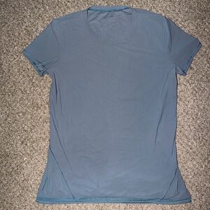 lululemon athletica Women's Short Sleeve Gray Blue T-Shirt Size Small 4 / 6